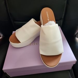 New Madden Girl "Shelbie" White Slides